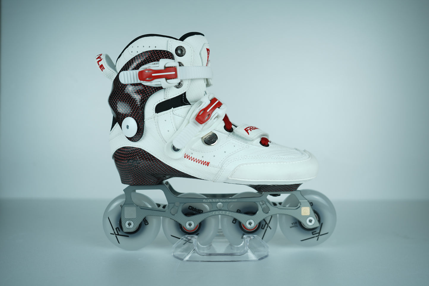 YJS PRO SKATE with IS Frame